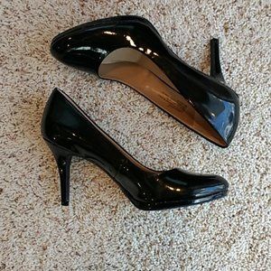 Merona black pumps size 8.5